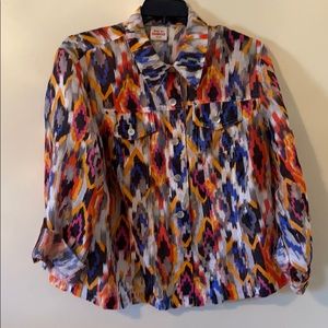 Women’s plus size lightweight jacket.